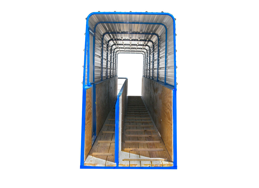 Inside walkway models feature an interior wall partition that separate pigs and loading crew workers.