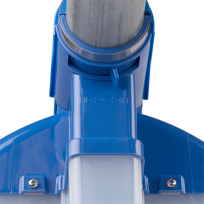 A positive shut-off slide allows individual Center Drop feeders to be turned on and off as feeding space needs change.